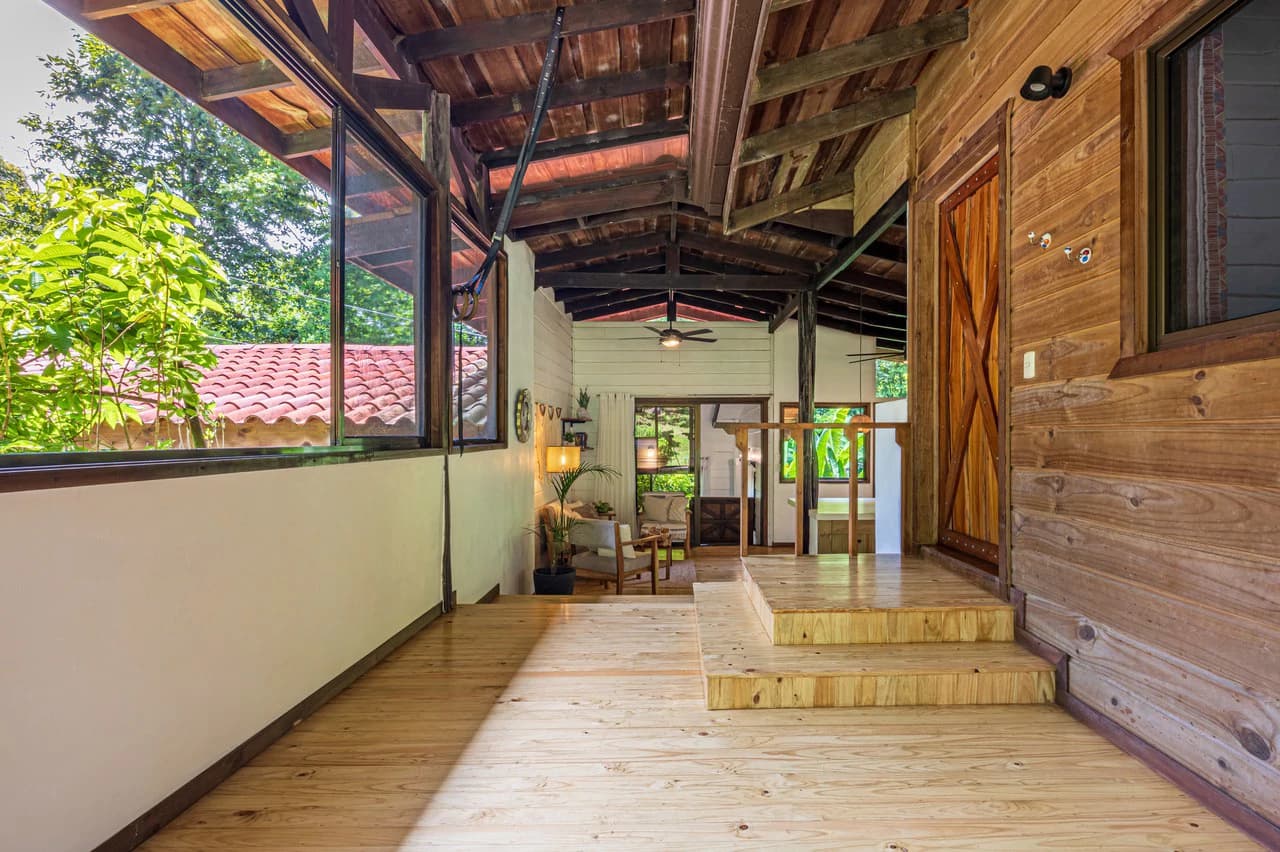 A Jungle House Built of Wood & River Dreams - photo 37