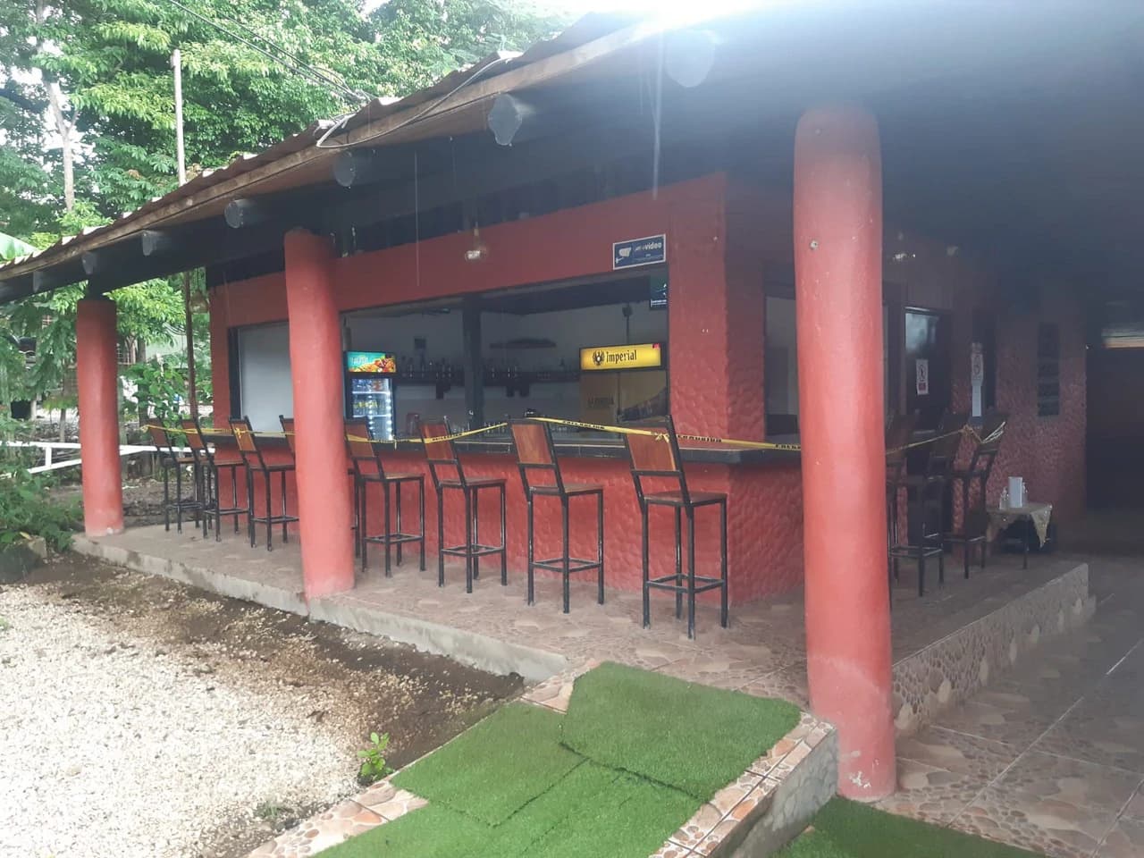 Apartments and Restaurant business for sale, commercial property in Huacas, 1 hour away from the airport of Liberia - photo 5