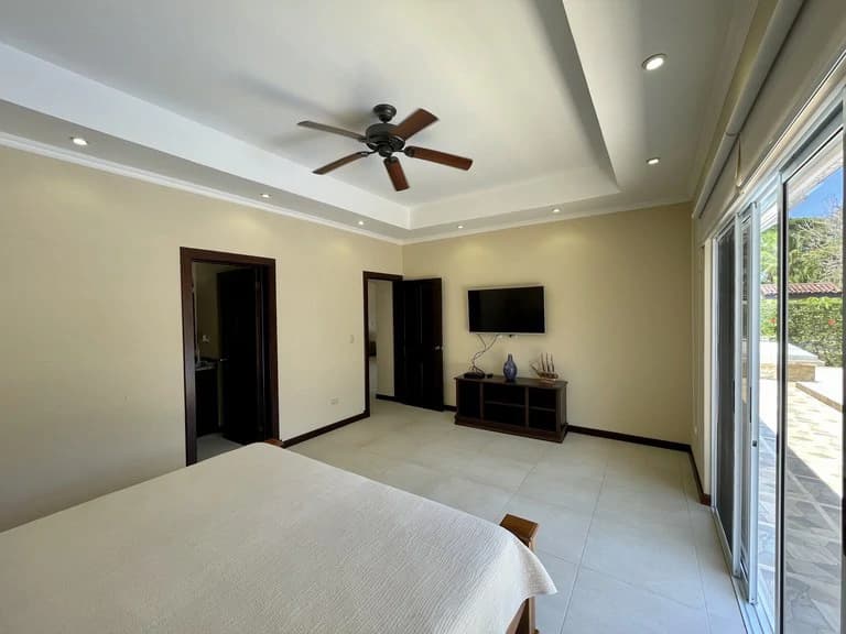 Casa Eight: Beach is my style! Playa Bejuco, Puntarenas, Costa del Sol. Fully Remodeled Tropical Sanctuary - photo 5
