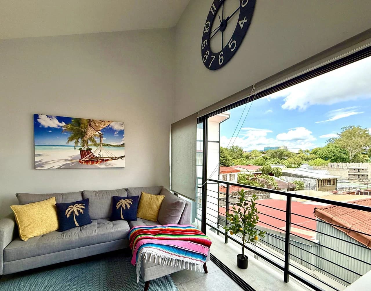 San Pedro Condo: Urban Sunset Loft - Modern Furnished 2 Bedroom Condo for Sale in San Pedro, San José