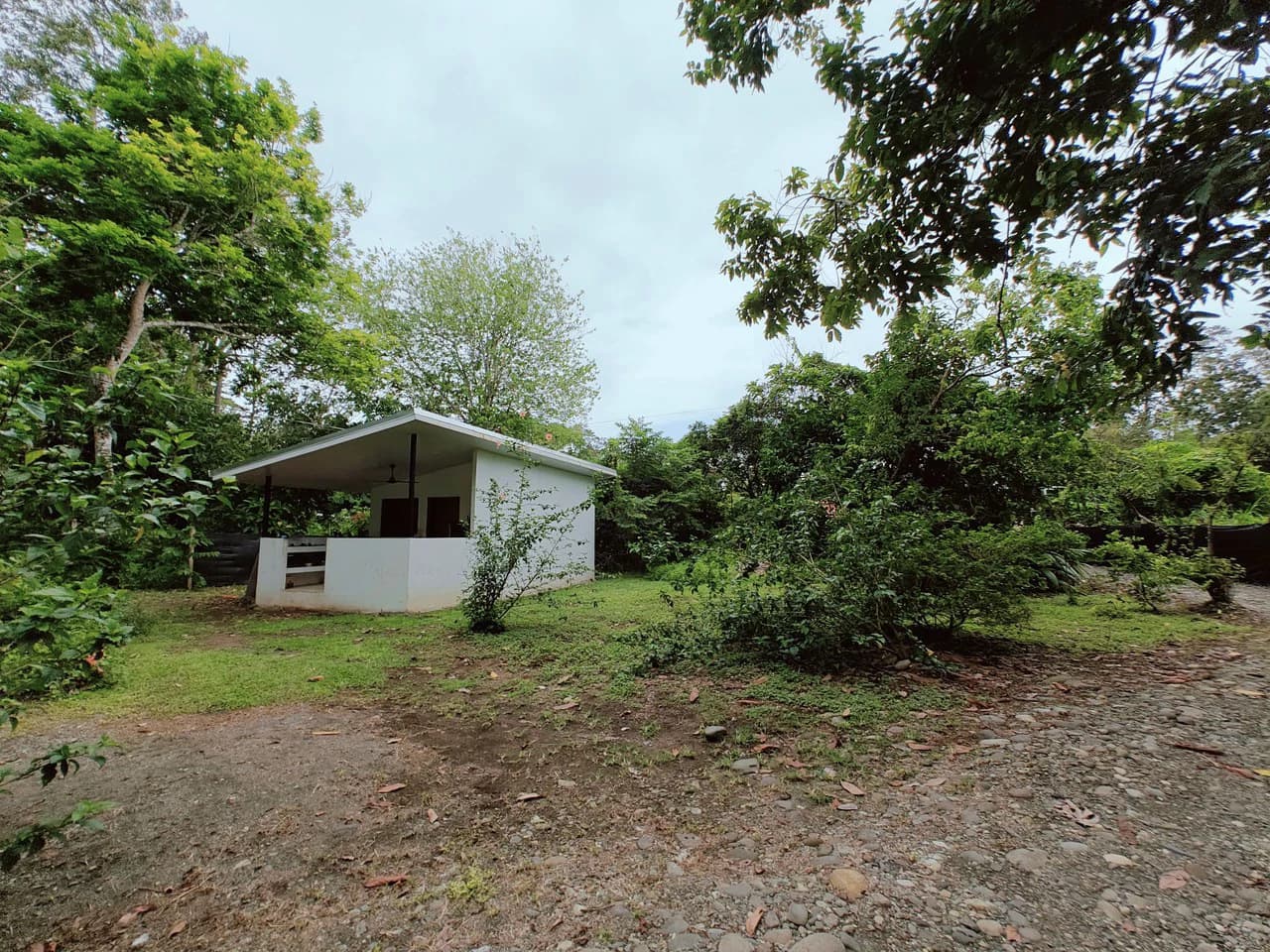 ID 751: Turn-Key Villa with Proven Income Near Cahuita National Park – Main House, Casita, and Stunning Pool on Over Half an Acre - photo 44