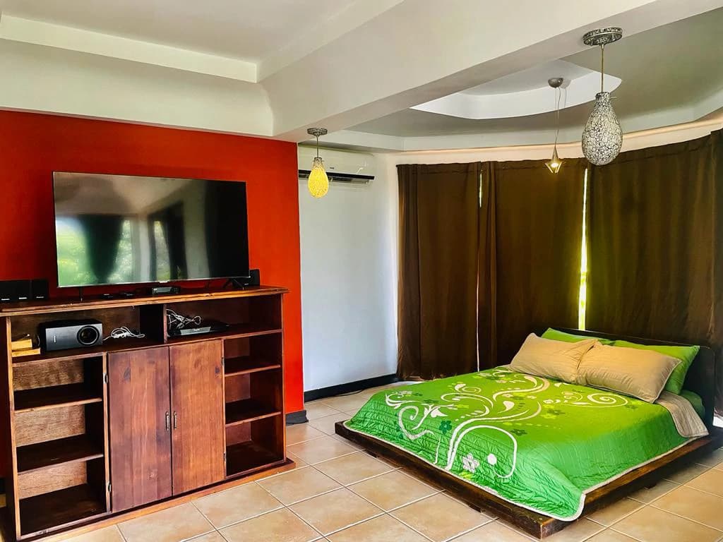 3 houses for sale with ocean views, gardens and mountains Orotina Costa Rica - photo 29