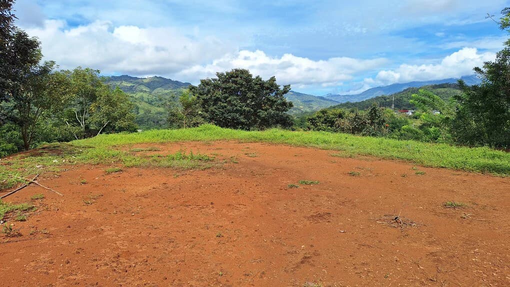 Countryside Home Construction Site For Sale in El Rosario de Pacuar - photo 8