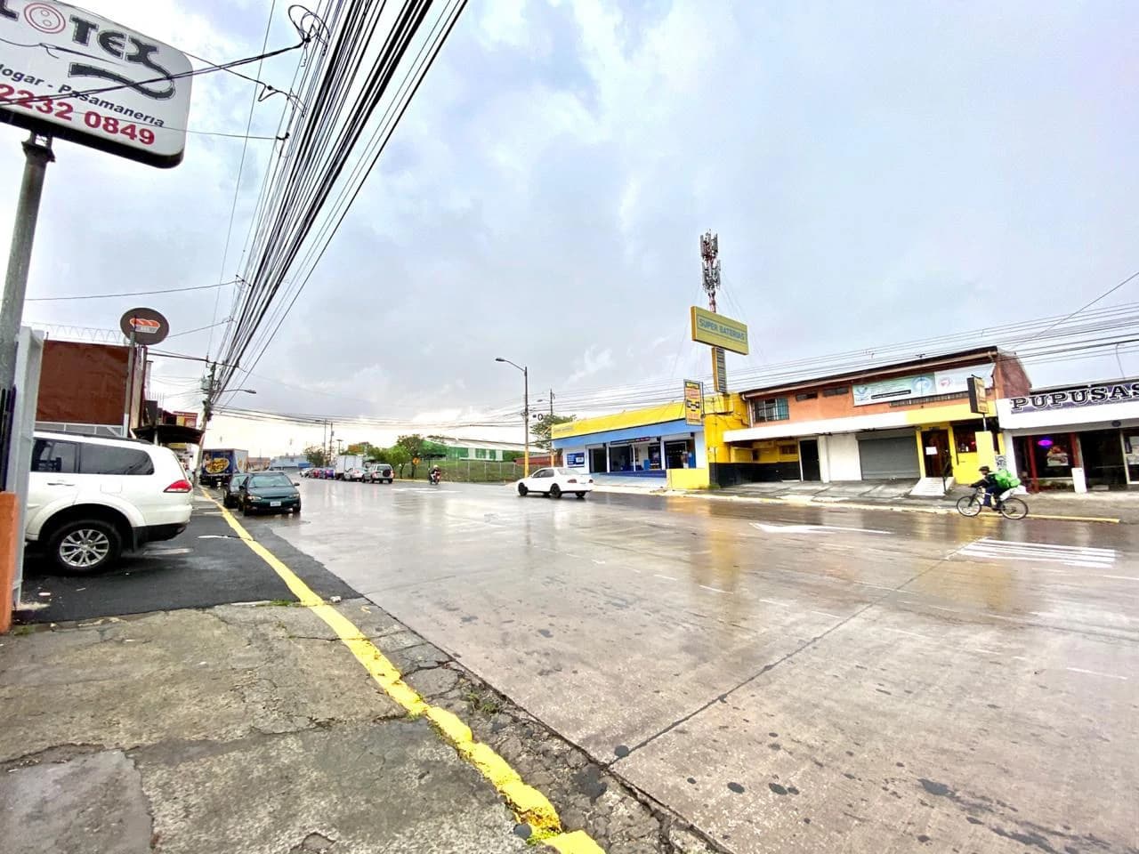 Independent 4 Bedroom House for Sale on Calle Ancha de Pavas San José Costa Rica - photo 17