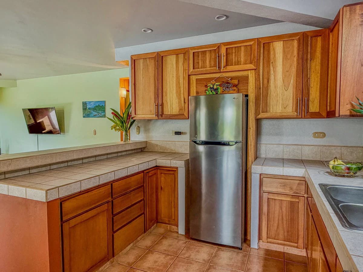 0.8 ACRES- 2 Bedrooms w/ Conversion Potential to 3 Bedrooms, 2 Full Bathrooms, Saltwater Pool, 8min to Dominical, and TWO 4×4 Vehicles Included!!! - photo 29