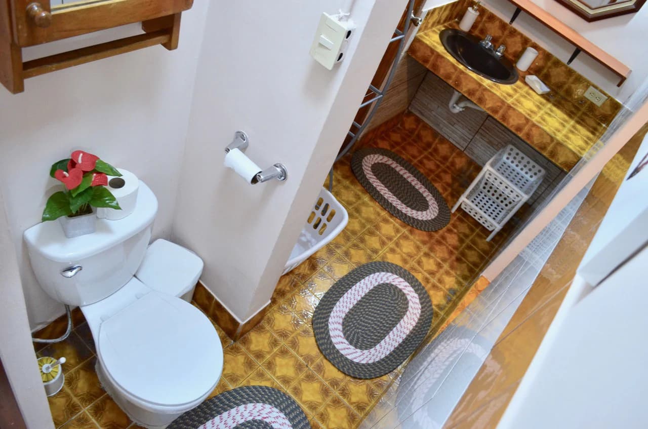 Beautiful investment property with cabins, house and apartments - photo 44