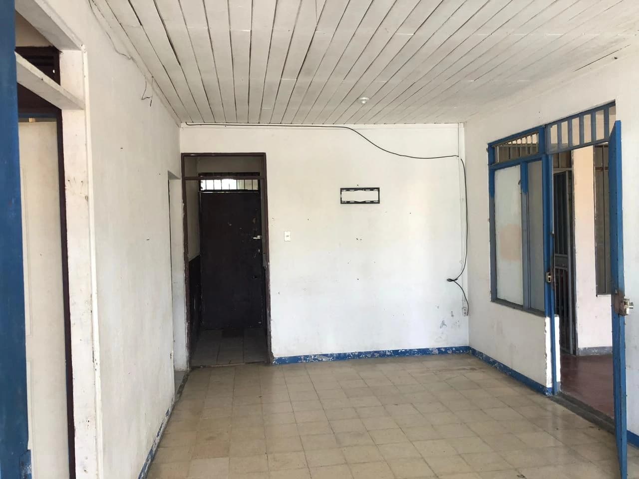 Business Commercial Property in the center of Liberia Home - photo 7