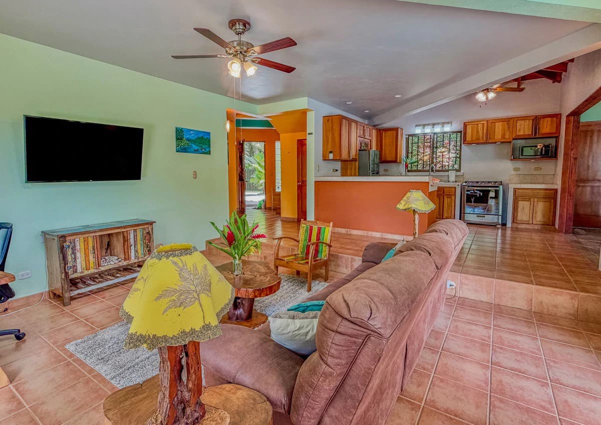 0.8 ACRES- 2 Bedrooms w/ Conversion Potential to 3 Bedrooms, 2 Full Bathrooms, Saltwater Pool, 8min to Dominical, and TWO 4×4 Vehicles Included!!! - photo 24
