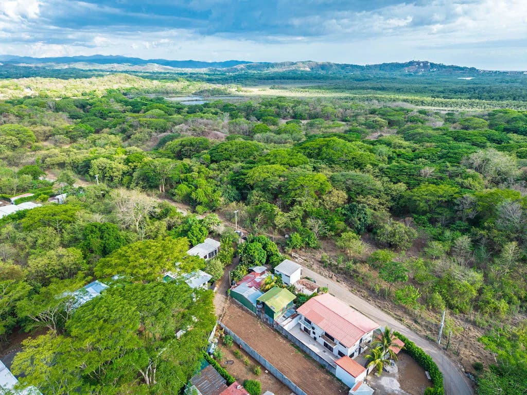 Casa Salinas: Tropical Compound with Multiple Income Opportunities in Playa Grande - photo 32