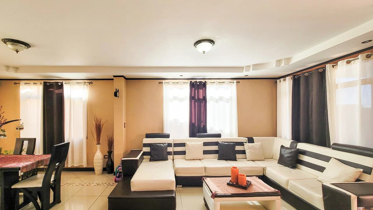 Exclusive property in condominium 5 minutes from the Center of Grecia - photo 2