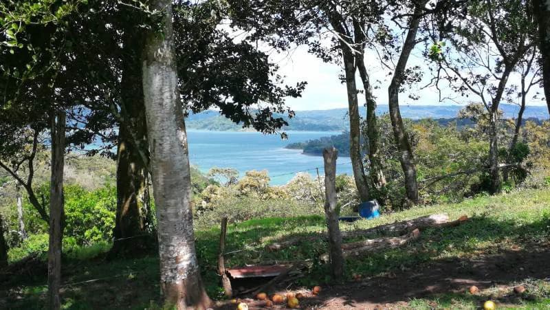 WATERVIEW PARADISE - Lake View Building Lot
