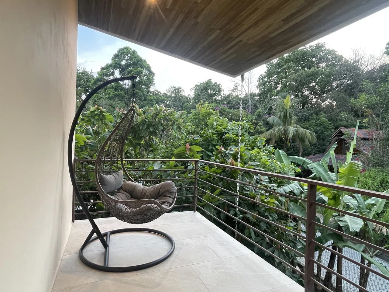 La Ecovilla Casa Colibri: Beautiful Modern Eco Village Dream Home - photo 9