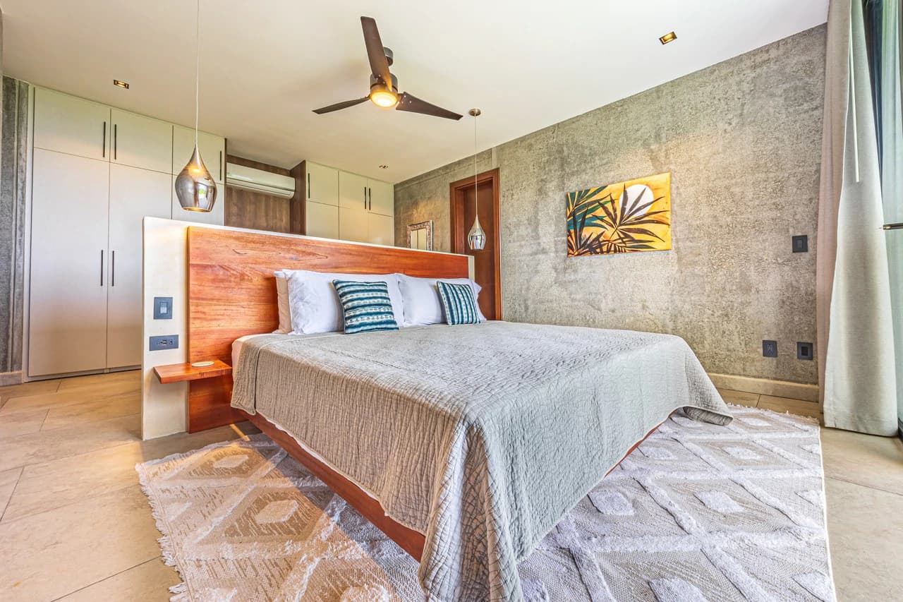 A True Estate Beyond Compare, Ocean Views For Miles: Mountain House For Sale in Uvita - photo 56