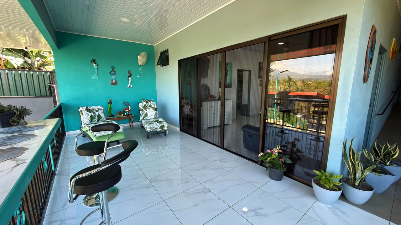 Countryside House For Sale in San Pedro - photo 3