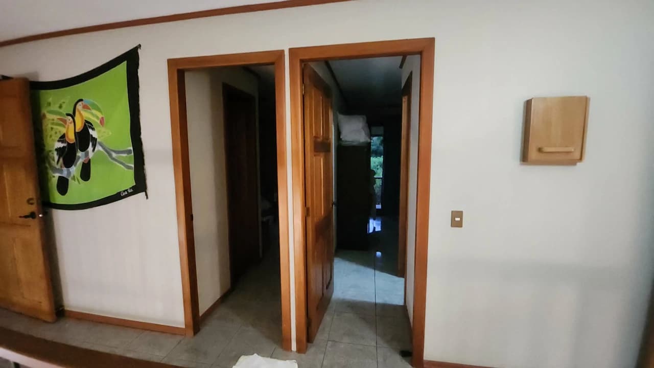 2 Bedroom home with lake and volcano view - photo 21