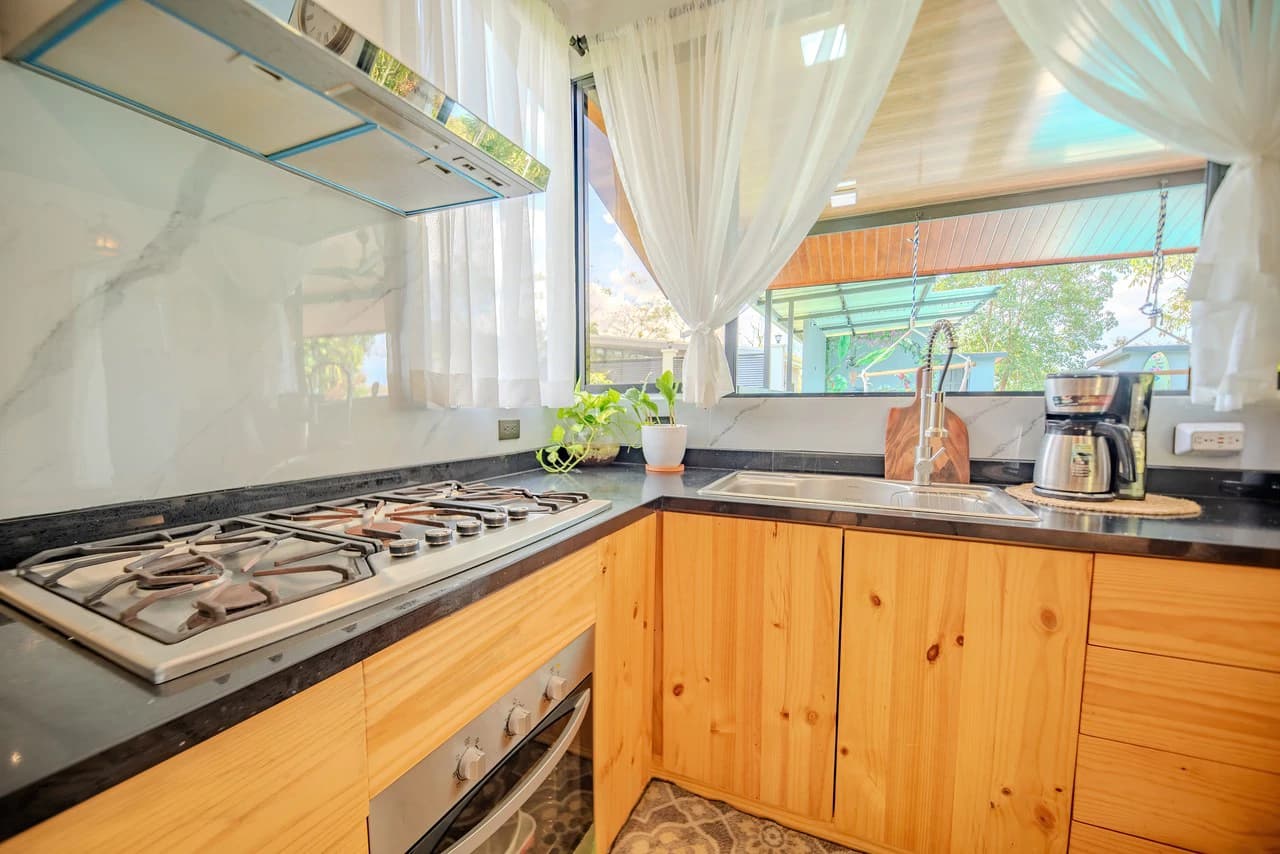 Brand-New Mountain View Home with Pool and Expansion Potential in Villa Nueva, Quepos: House For Sale in Quepos - photo 15