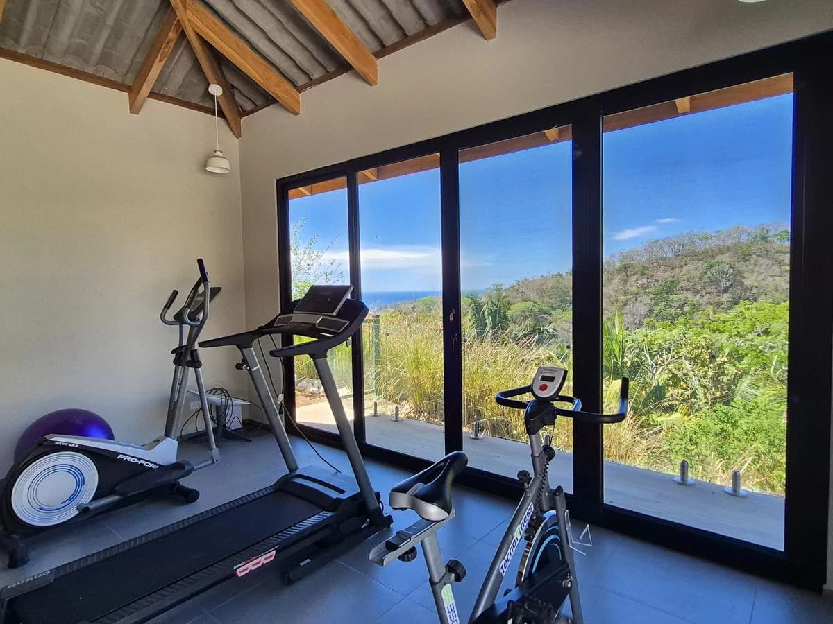 Casa Happy Eden: Elegant Ocean View Villa with Infinity Pool in Exclusive Boca del Toro – minutes from Carillo Beach - photo 30