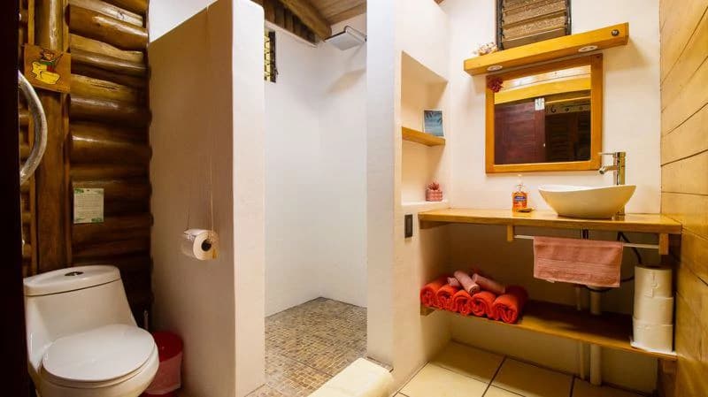 Casa LaMaite: Charming Multifamily Property with Pool – 5 Minutes from Sámara beach and downtown - Motivated Sellers - photo 7
