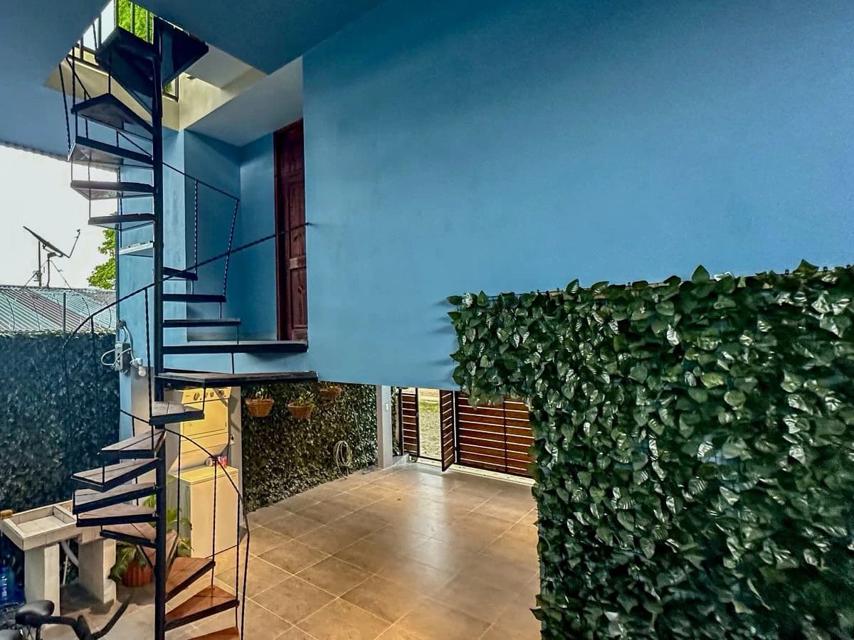 2-Bedroom Home with 3 Fully Furnished Apartments In Puerto Jimenez - photo 15