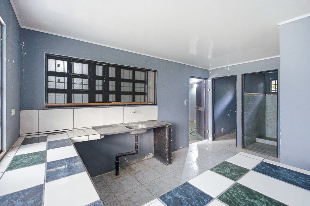 Potrero Fixer Upper: Fully Serviced 500 m² Lot - photo 6