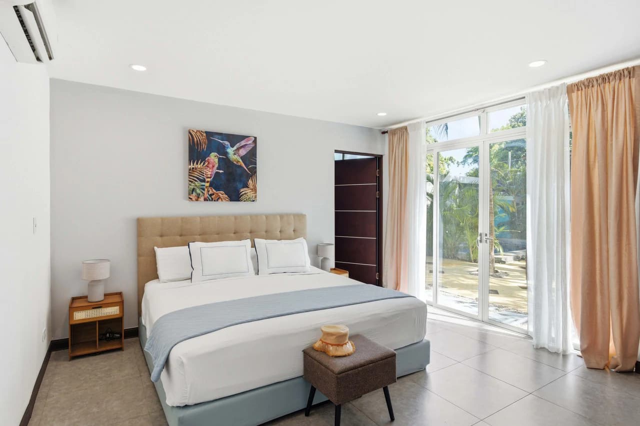 Casa Mykonos: Modern Coastal Living with Private Pool in Surfside Playa Potrero - photo 7