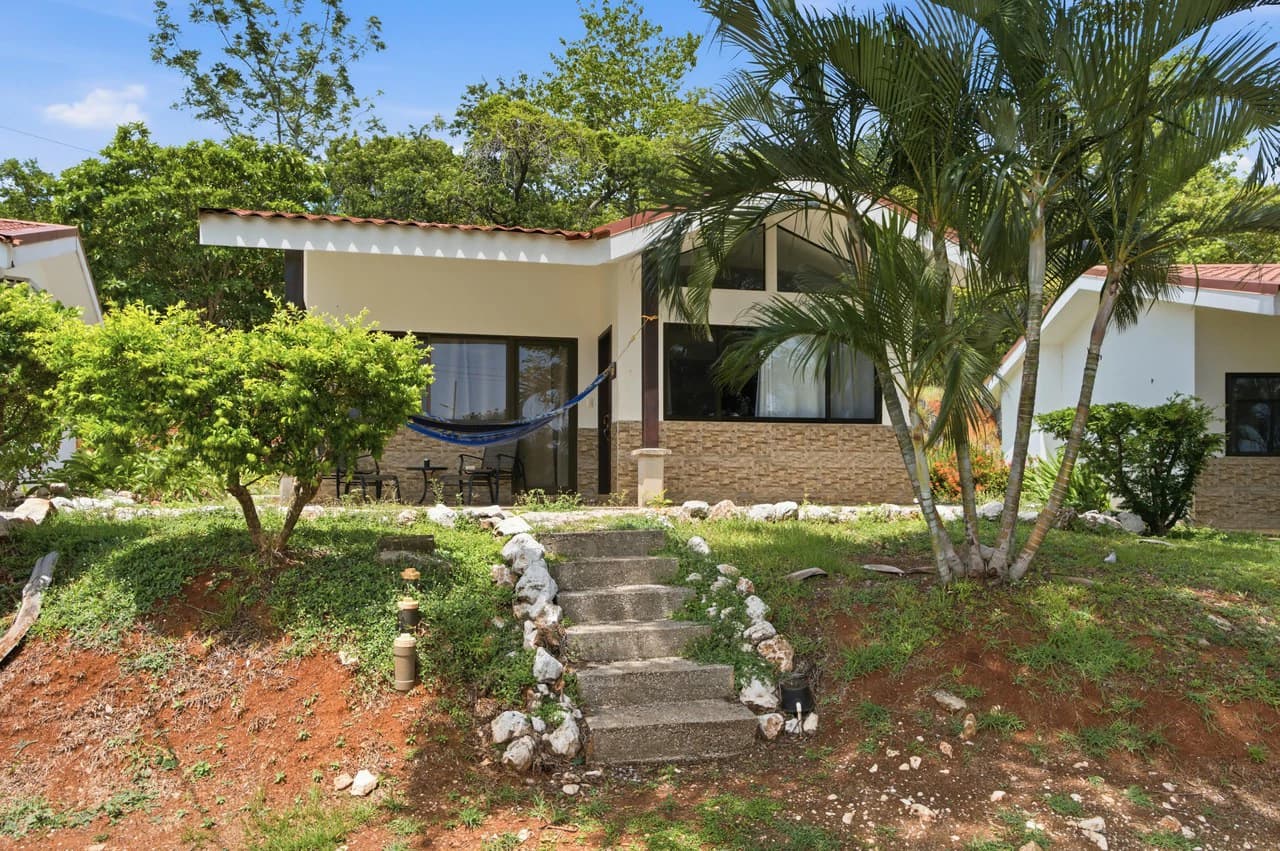 Villa 49: Turnkey 1 Bed Villa, Gated Playa Lagarto Eco Development - photo 1
