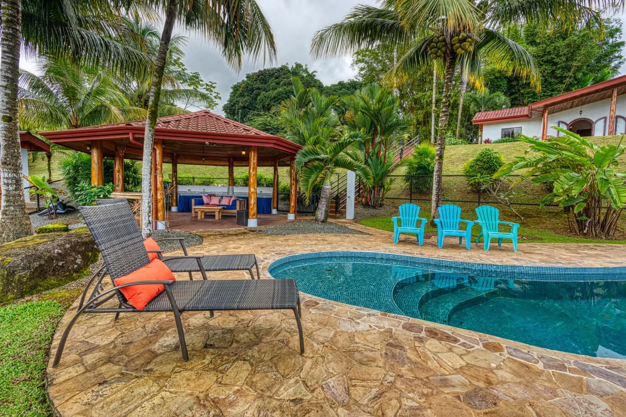 5 Bedroom Mountain Retreat Minutes from the Beach Platanillo Costa Rica - photo 44
