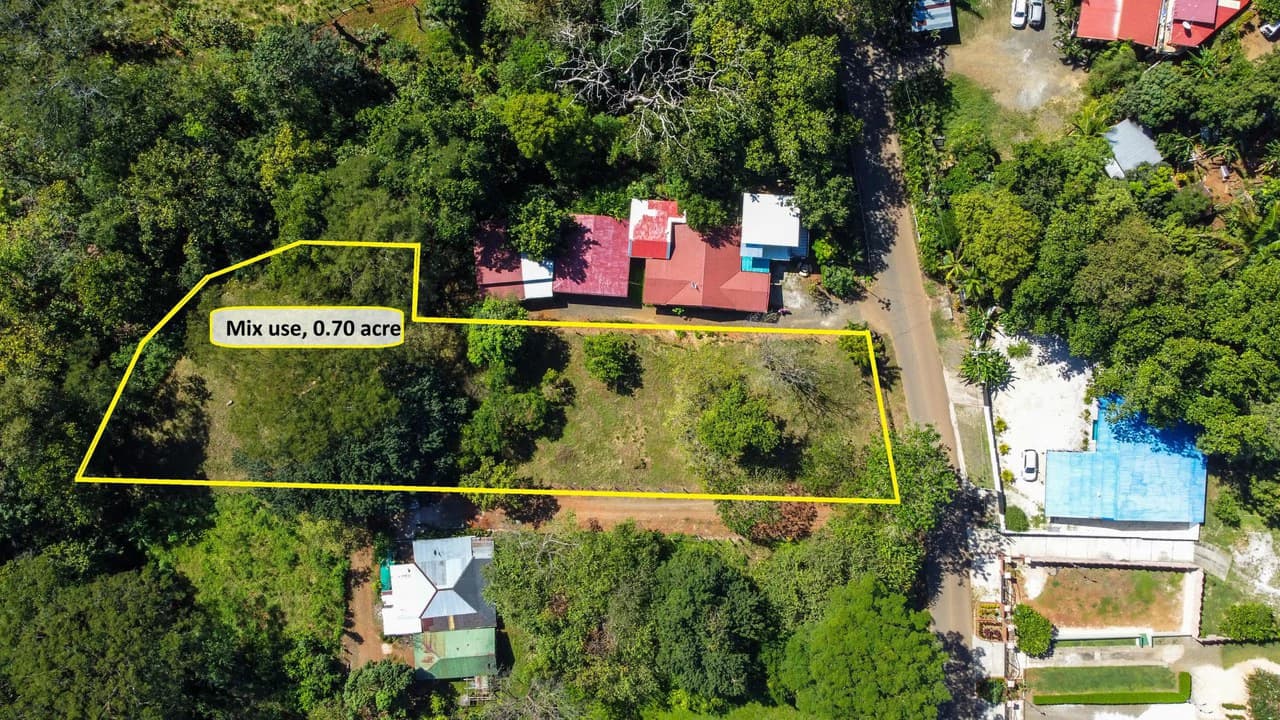 Nature's Gateway: Smart Choice Mixed-Use Property Near Carrillo Beach: Countryside Home Construction Site For Sale in Playa Carrillo
