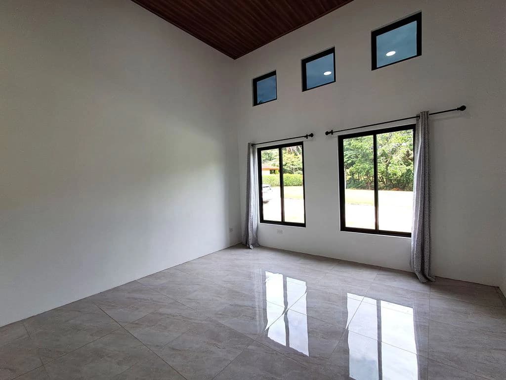Casa Luz: Brand-New Home in the Gated Community of Loma Verde - Carrillo - photo 18