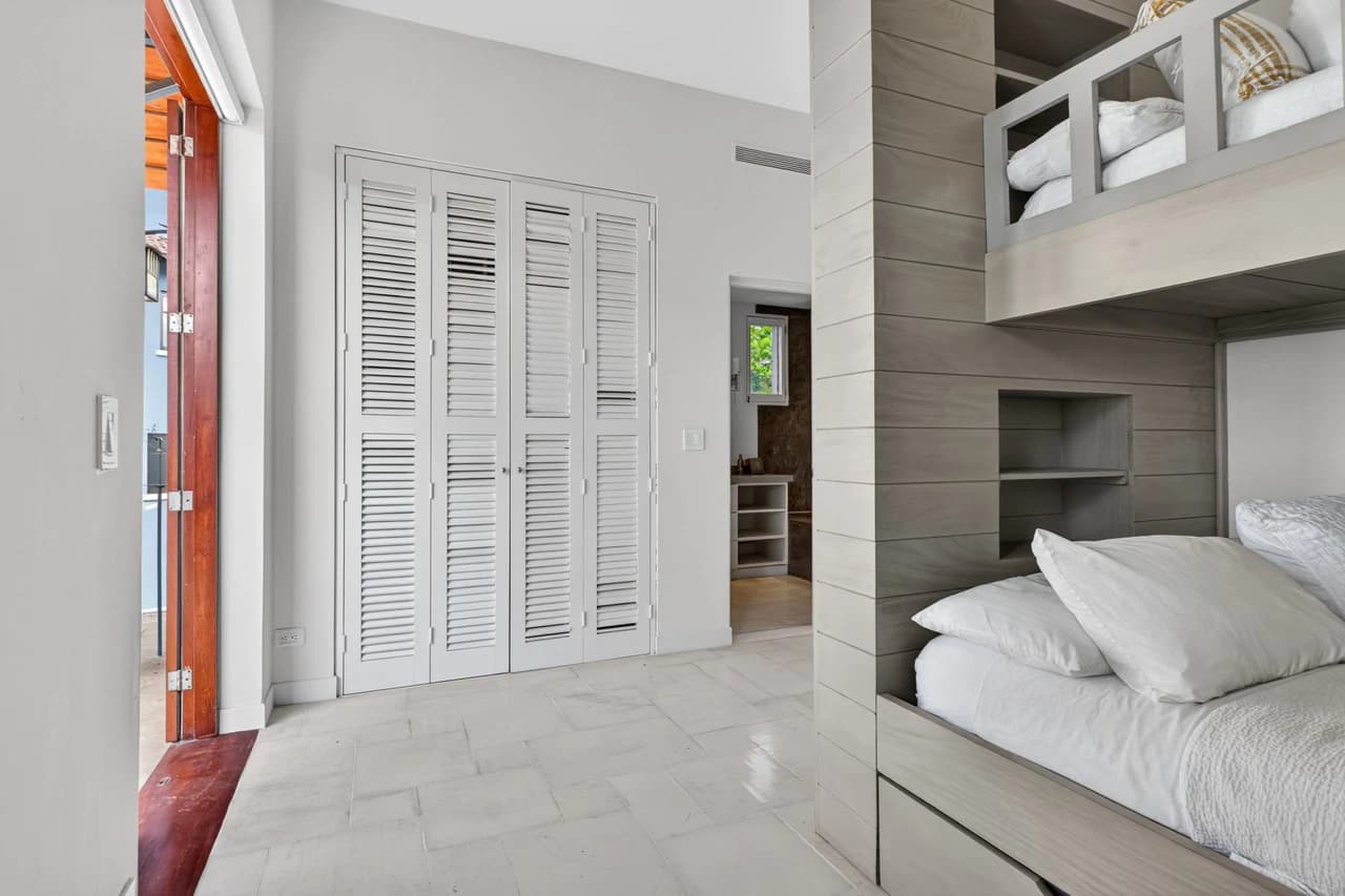 25 Paseo Del Mar: Best-Priced Beachfront Home in Las Catalinas - photo 39