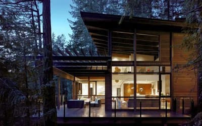 Devin: Custom Amazing Ocean View Home in Gated Community - photo 4