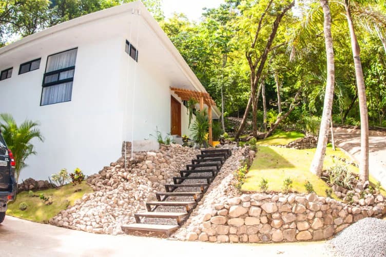 Colina: Flexible Family Home Near Playa Pájaros - photo 38