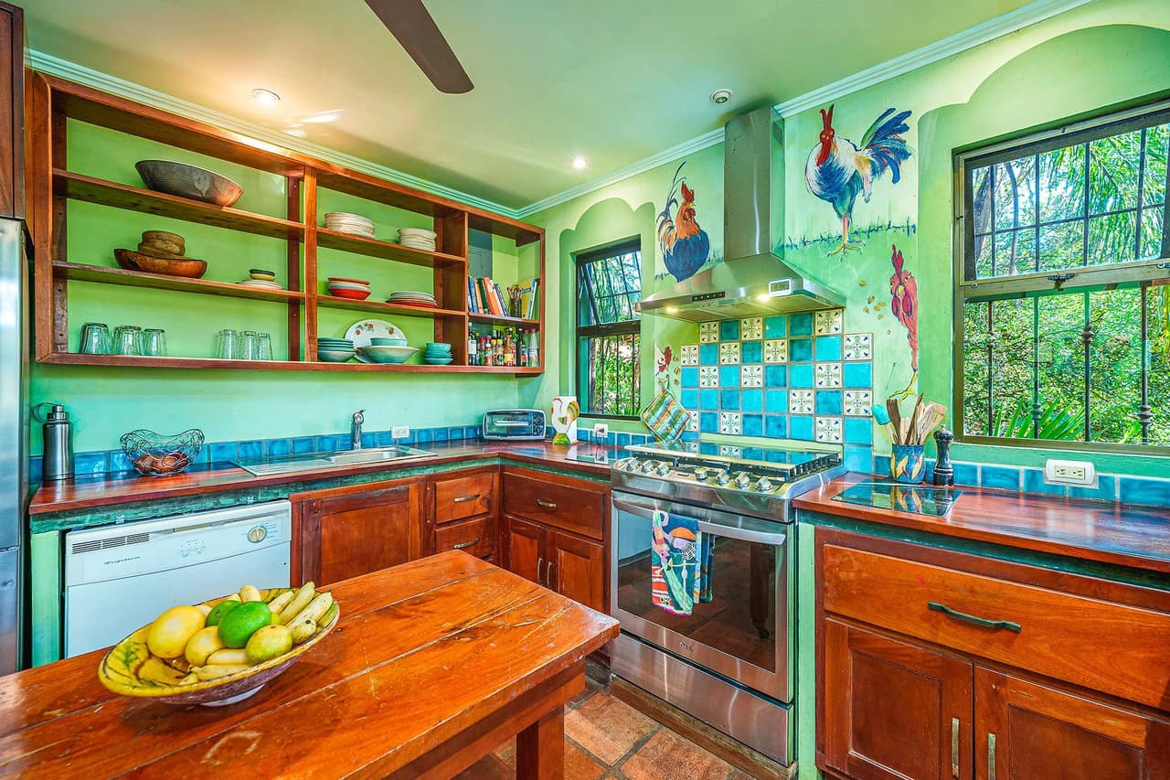 Casa Verde: Charming Family Home in Tierra Pacifica - photo 13