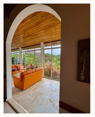 FLOWERS OF PARADISE - Artists Villa with Character - photo 16