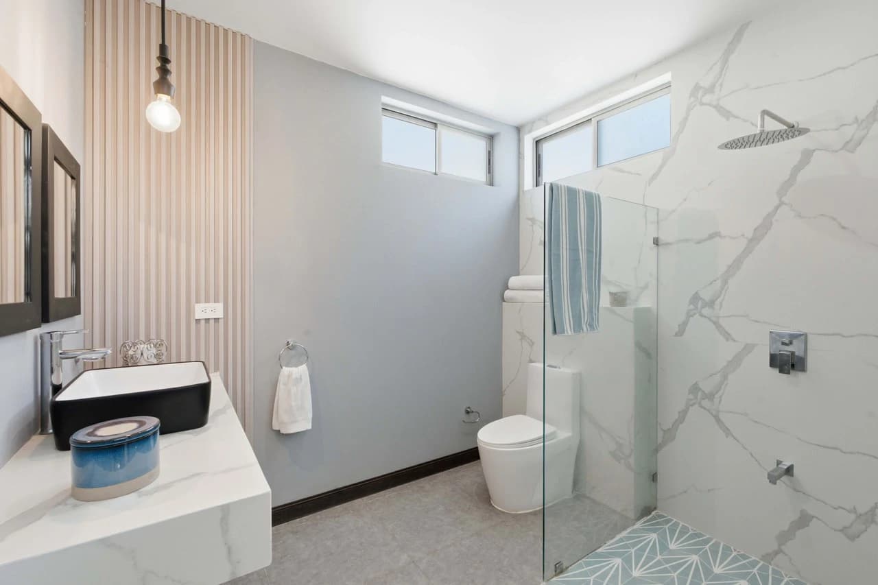 Casa Mykonos: Modern Coastal Living with Private Pool in Surfside Playa Potrero - photo 10