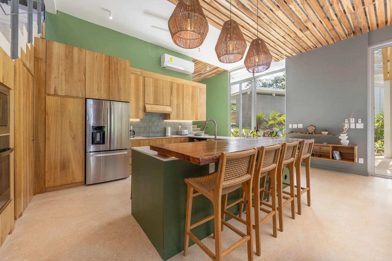 Casa C35: Stylish 4 Bedroom Home a Block to the Beach! - photo 7