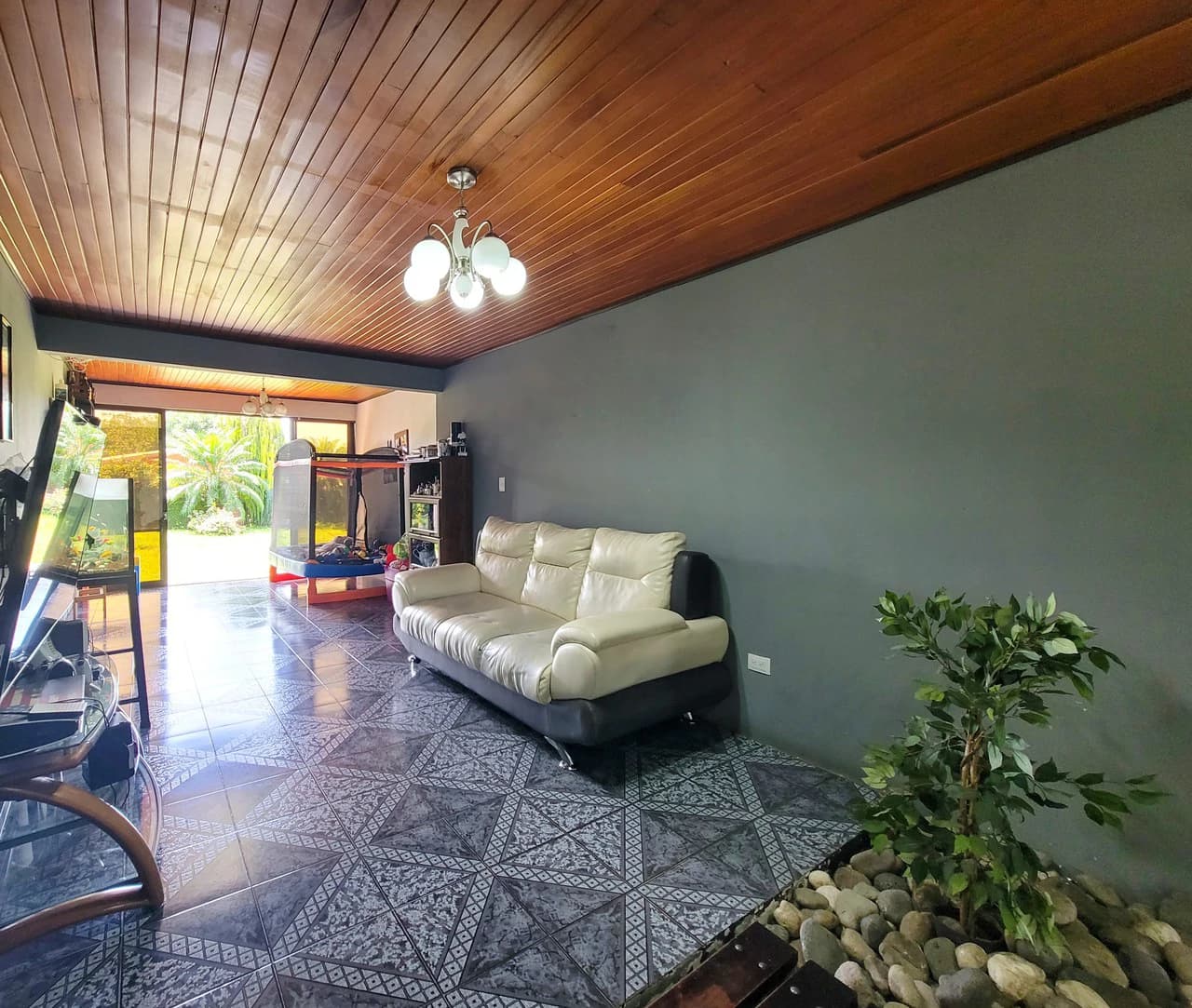 House For Sale in Santa Gertrudis - photo 7