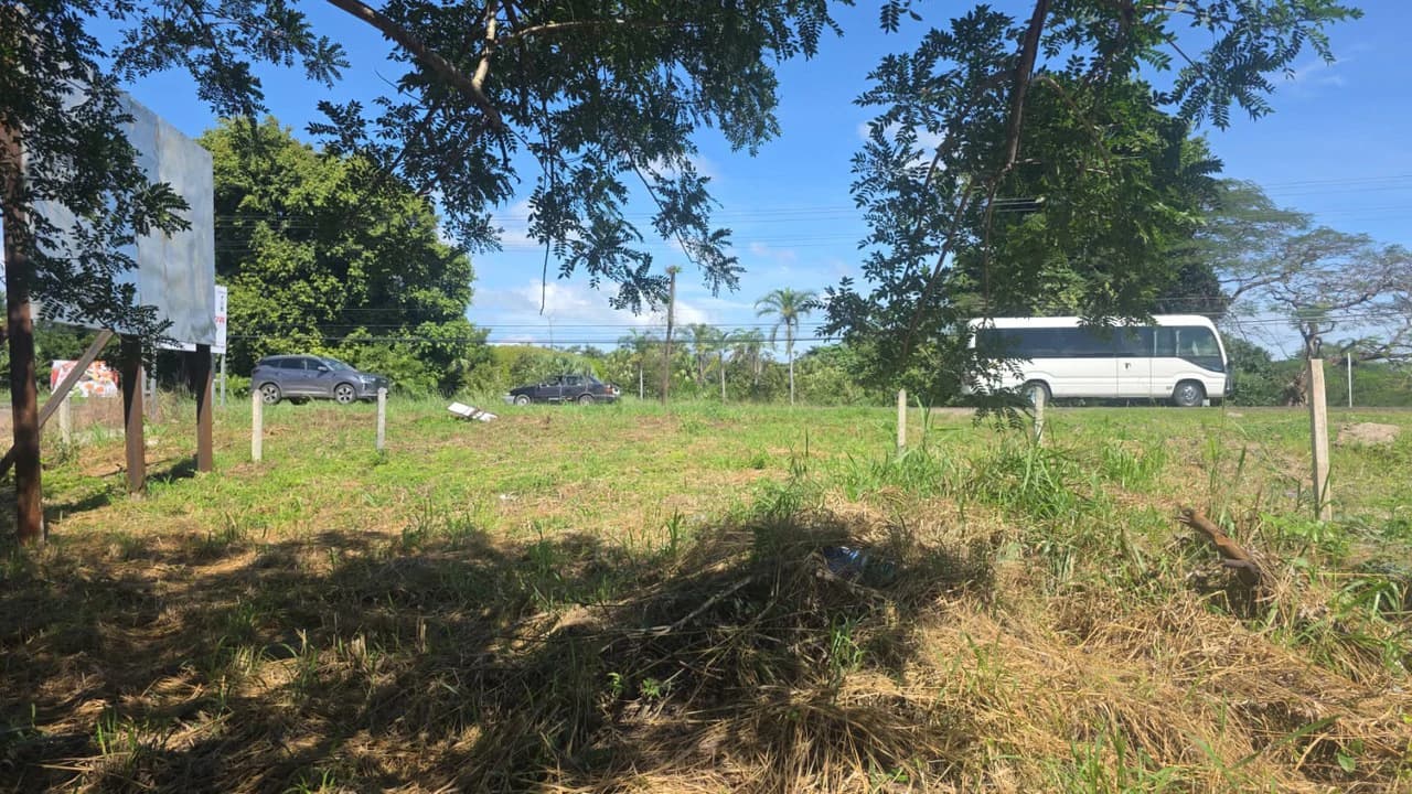 Commercial Airport property for sale with public road frontage on route #21, close to Liberia International Airport - photo 6