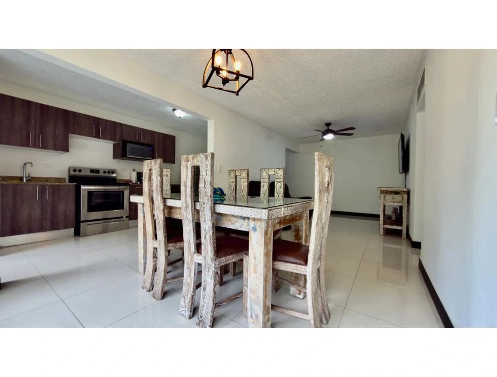 Spacious 3-Bedroom Apartment in Costa Linda with Community Pool in Jacó - photo 12