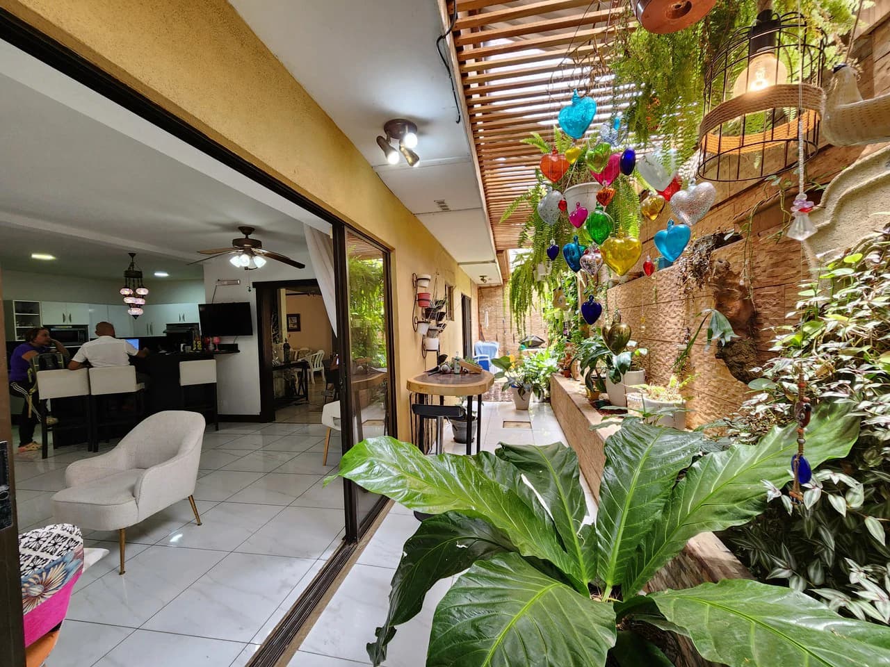 House For Sale in Llorente - photo 7