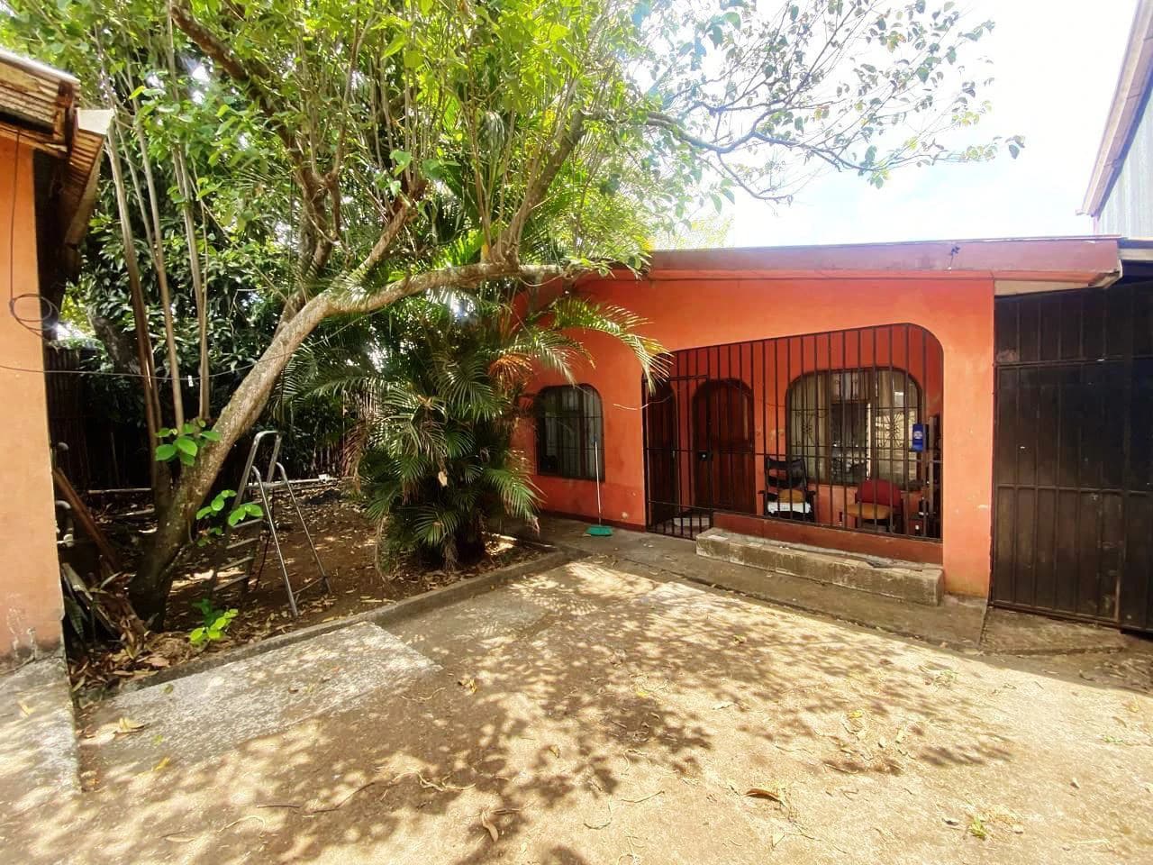 Prime Commercial Investment...: Commercial lot next to future Grecia Mall - photo 4