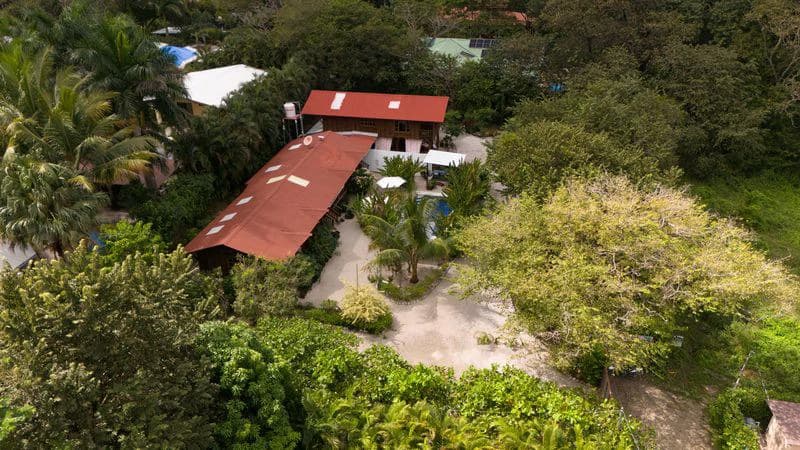 Casa LaMaite: Charming Multifamily Property with Pool – 5 Minutes from Sámara beach and downtown - Motivated Sellers - photo 11