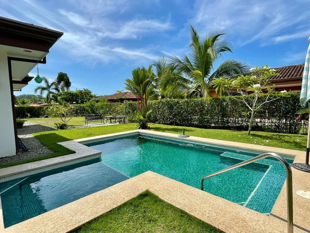 Gorgeous home in gated community one block from the beach. Playa Bejuco, Costa Rica - photo 51