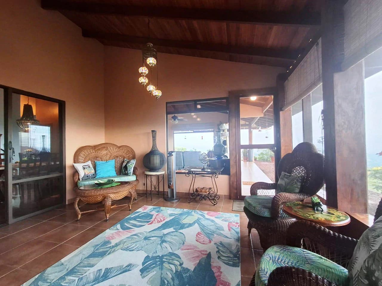Casa Pristine Elegance: A Rare Costa Rican Estate with Unobstructed City-to-Ocean Views! - photo 22