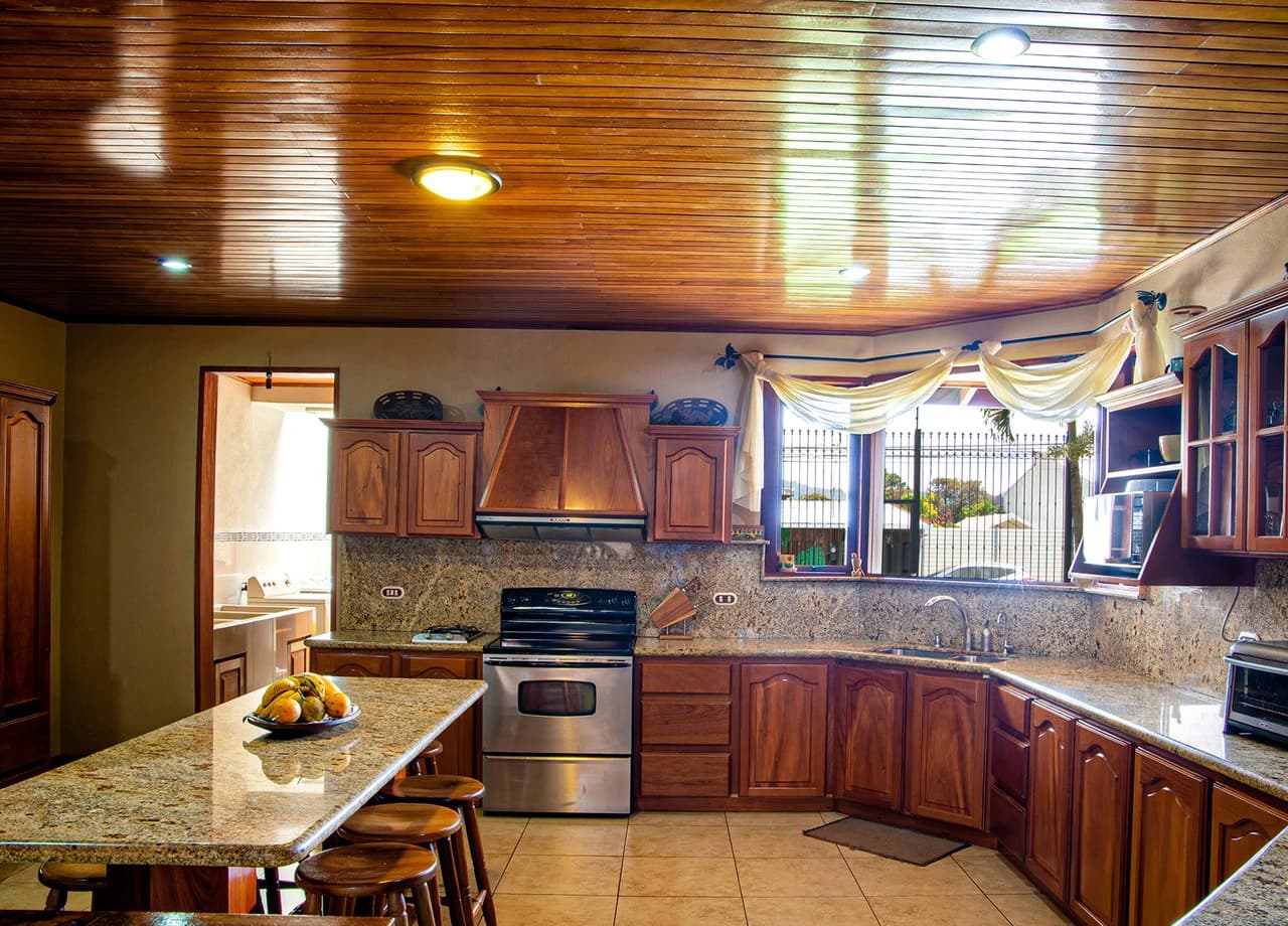 House for sale San Ramon city center - photo 9