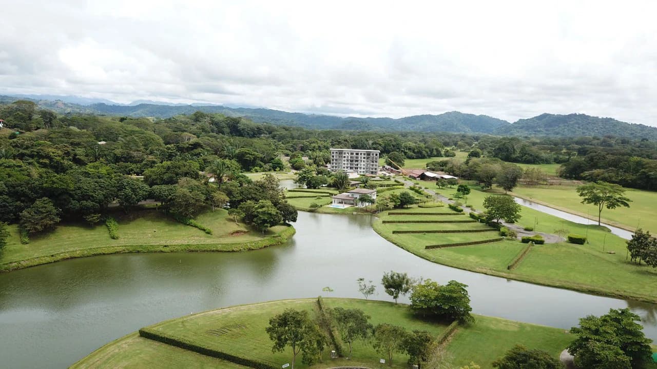 Lot for Sale in Gorgeous Mistico Costa Rica - photo 4