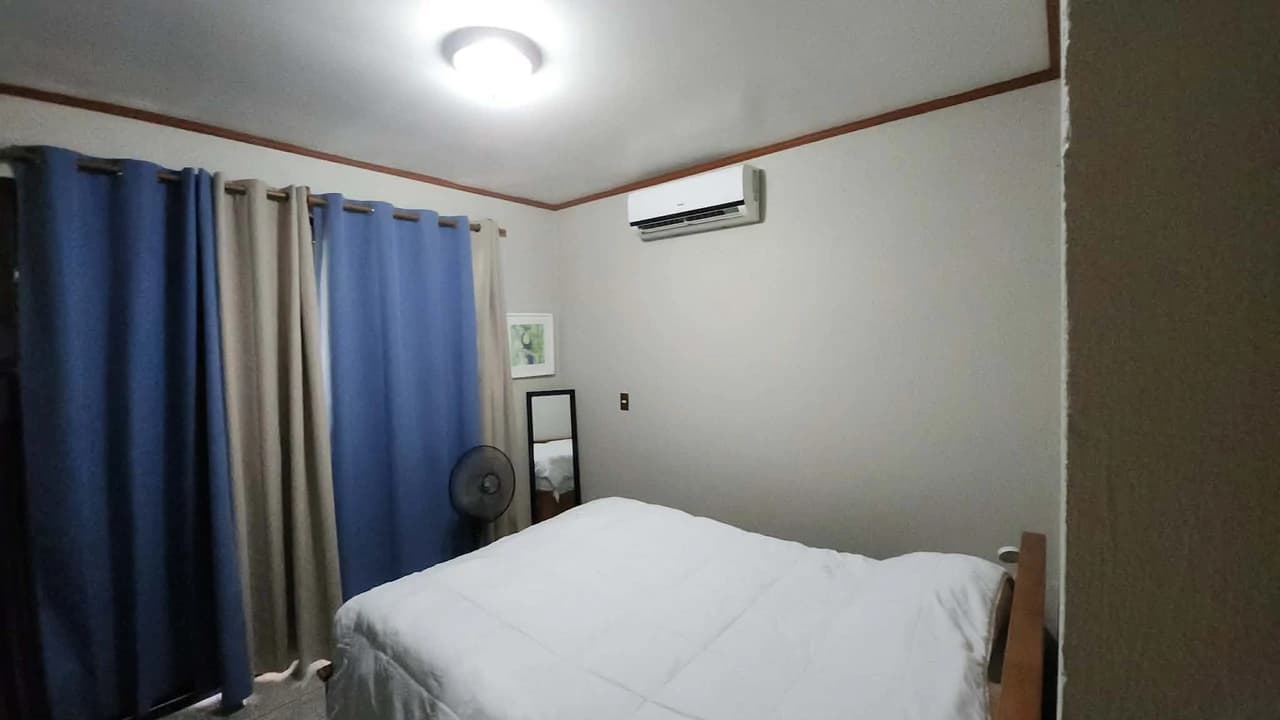 2 Bedroom home with lake and volcano view - photo 24