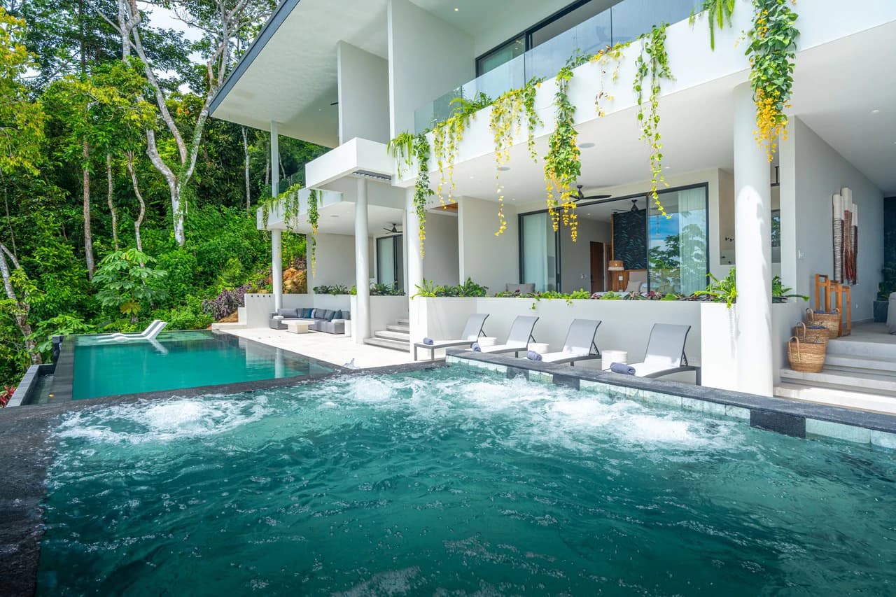 Acqua Blu: Mountain House For Sale in Escaleras - photo 83