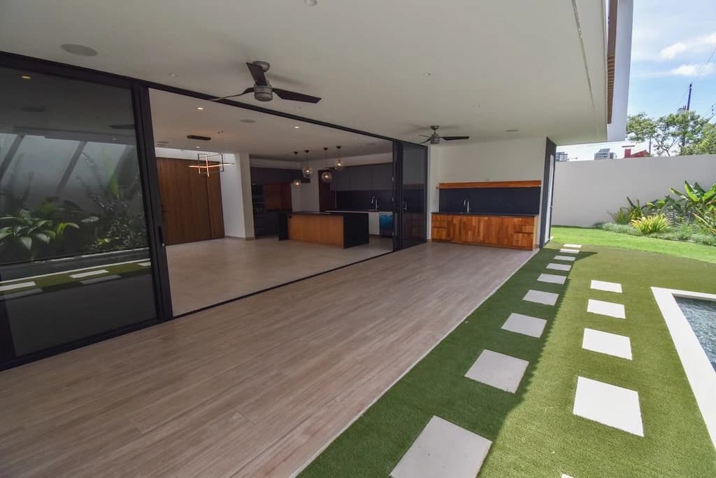 House For Sale in Los Laureles - photo 9