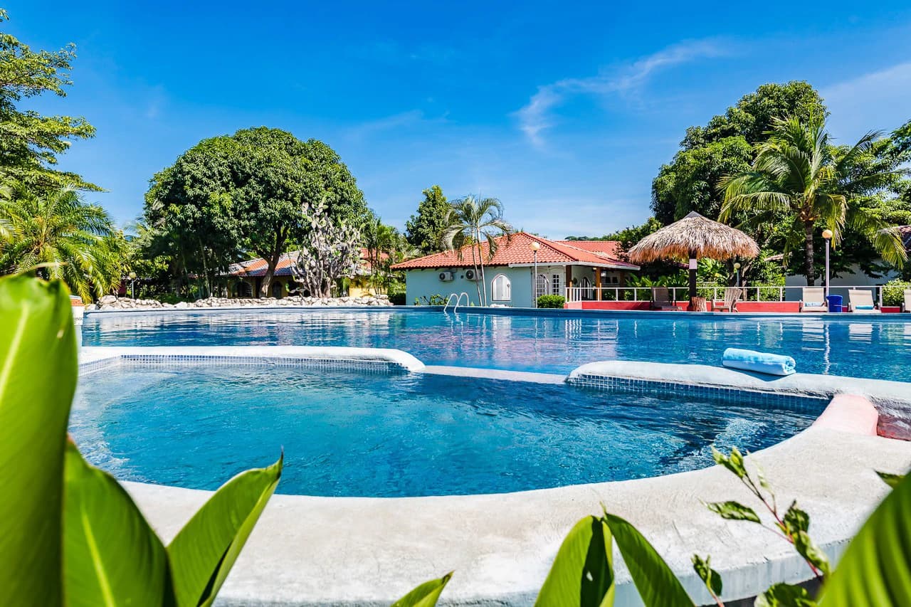 Casa Colibri Villaggio II – Unit 412B: Beautifully Remodeled Tropical Retreat in Potrero - photo 21